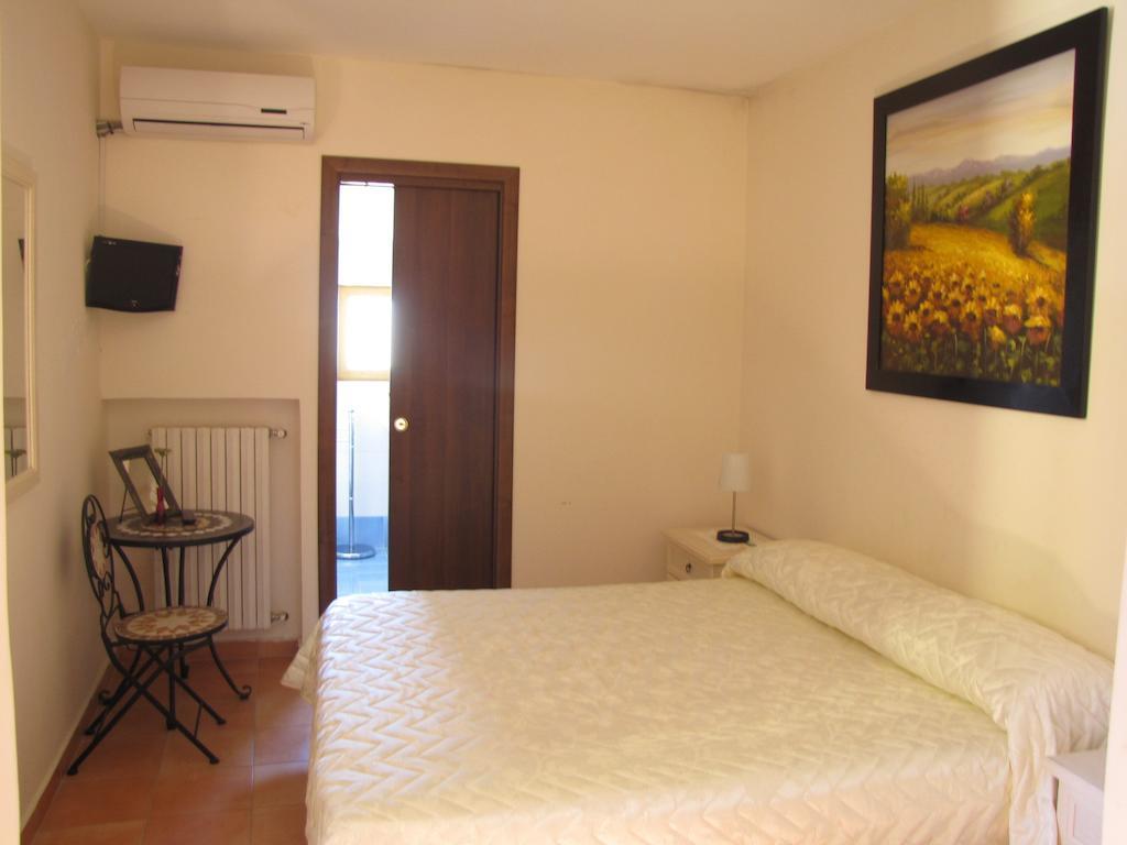 B&B Moscani Салерно Номер фото